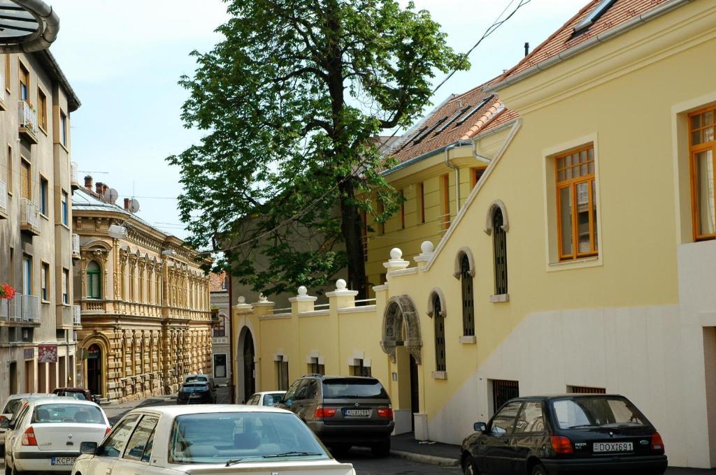Stm3 Apartman Pécs Exterior foto