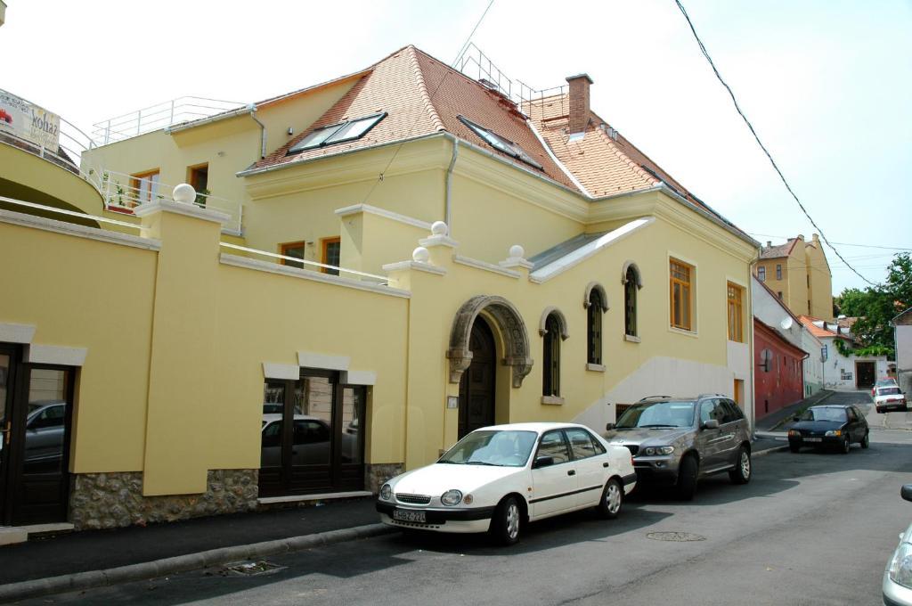 Stm3 Apartman Pécs Exterior foto